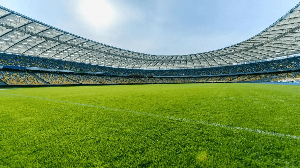 Vilka vinner de stora fotbollsligorna ute i Europa?